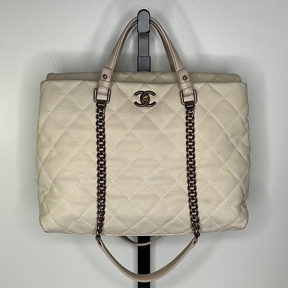 Chanel Portobello Tote – Écru Caviar, Ruthenium Hardware – Shoulder/Top-Handle - Picture 1 of 8